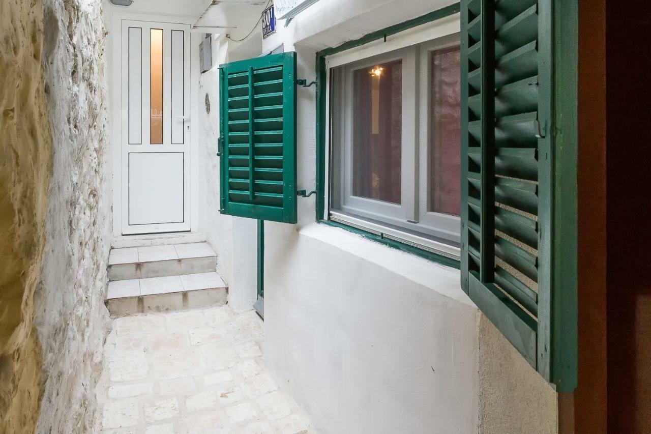 Studio Varos Σπλιτ Εξωτερικό φωτογραφία